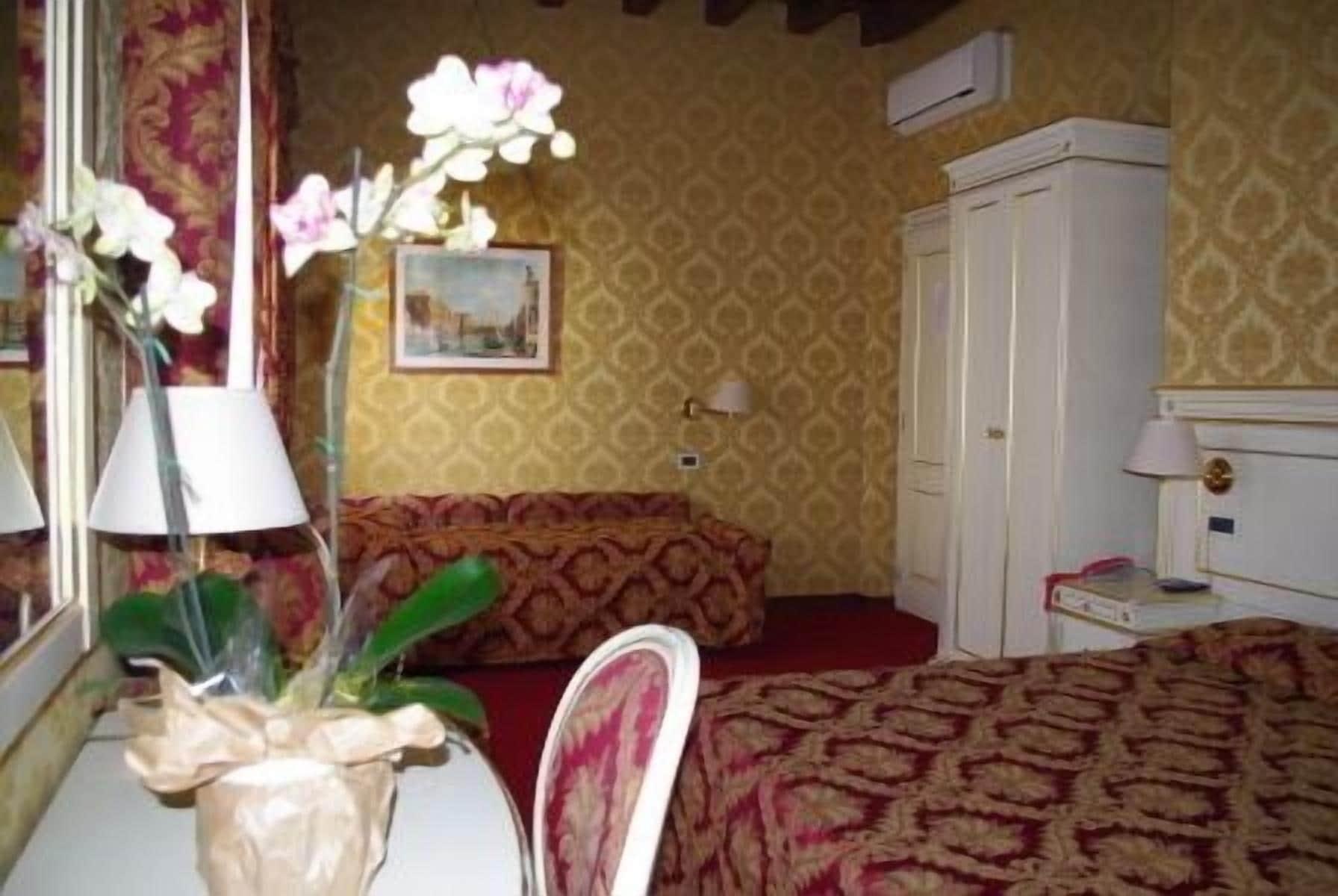 Casa Arte Hotel Венеция Екстериор снимка