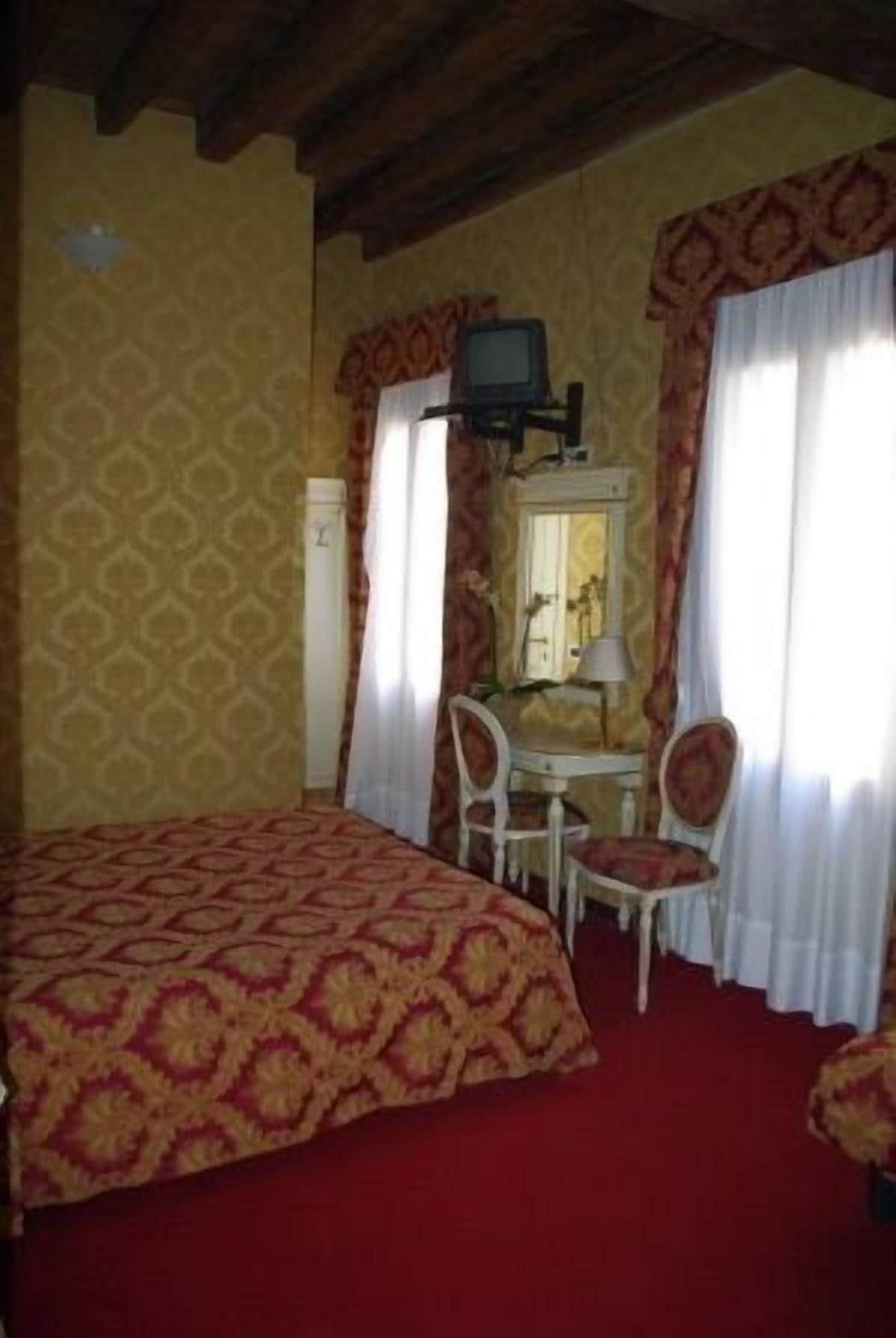 Casa Arte Hotel Венеция Екстериор снимка