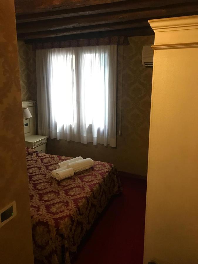 Casa Arte Hotel Венеция Екстериор снимка