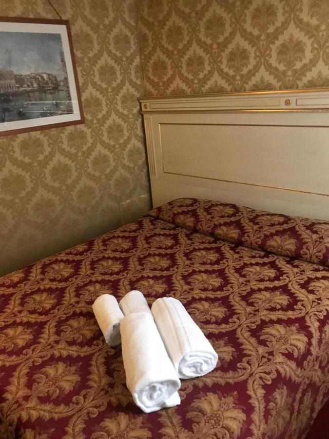 Casa Arte Hotel Венеция Екстериор снимка