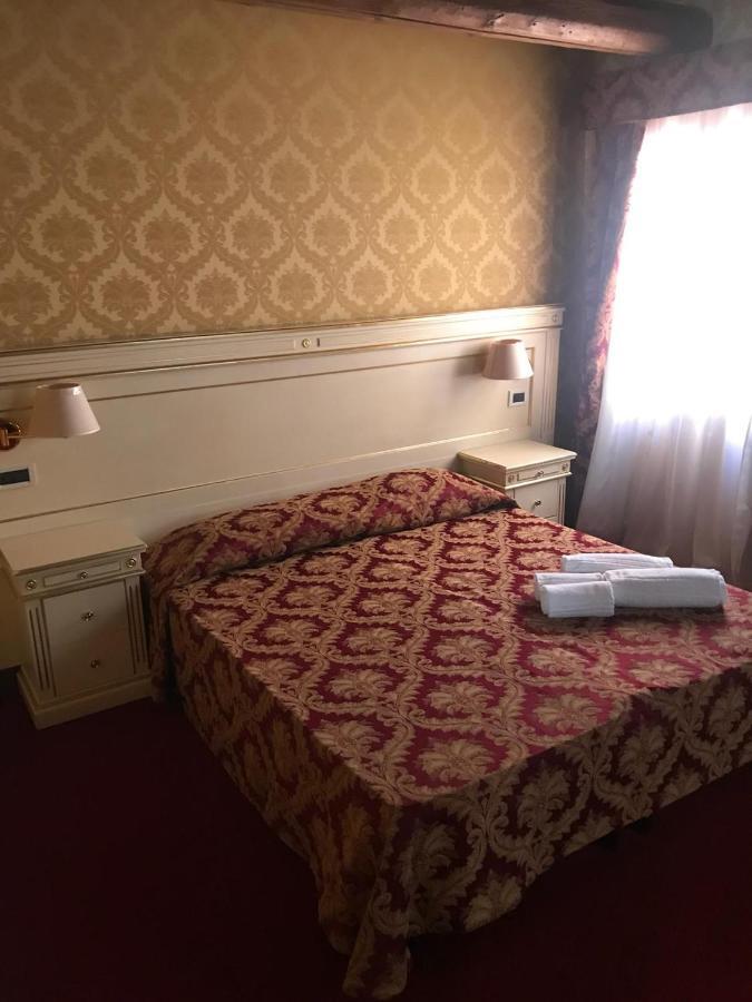 Casa Arte Hotel Венеция Екстериор снимка
